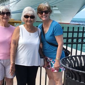 Meet your Posher, Tonya